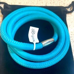 Brighton NWT Woodstock Teal Leather Wrap Bracelet with Silver Clasp MSRP $60